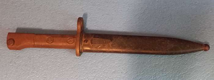 Uzi bayonet