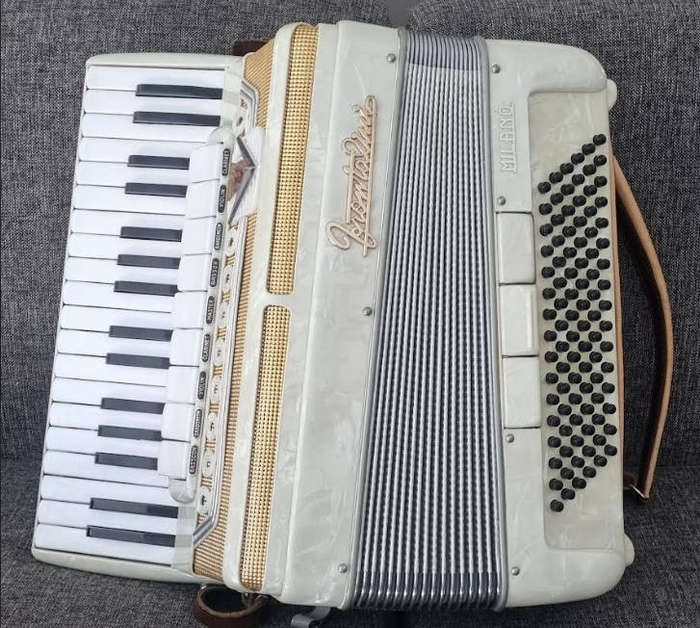 Accordion - Frontolini Milano