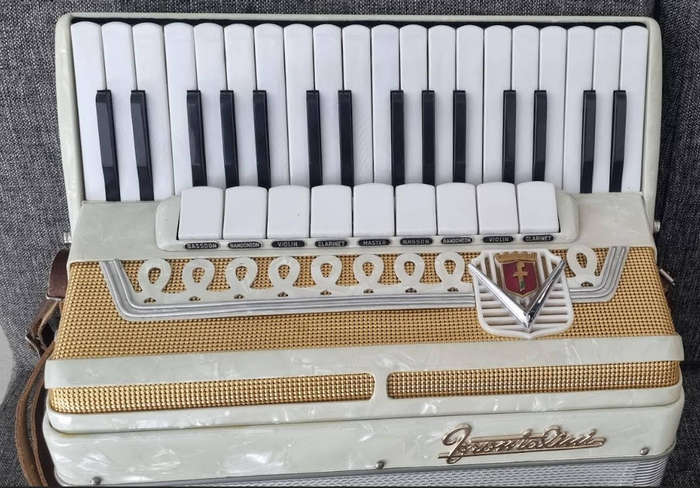 Accordion - Frontolini Milano