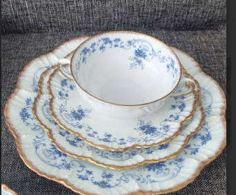 Royal Liomges Dinner Set