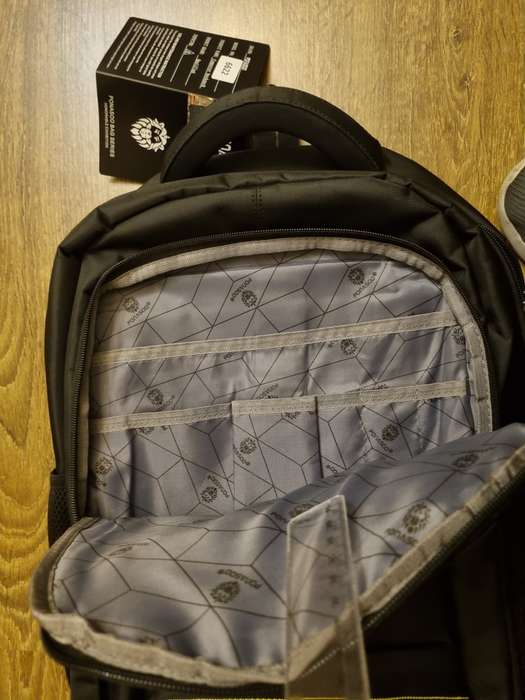 PONA500 Waterproof Large Classic laptop backpack