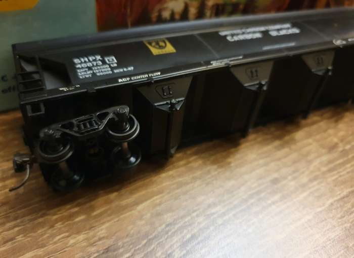 Tanker /Hoppers - H0 scale