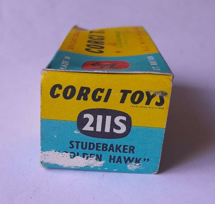 Corgi Toys 211S Studebaker Golden Hawk In Original Box. 11.4cm.