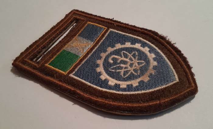 SADF 3 Signals Unit Tupper Shoulder Flash.  No Pin.