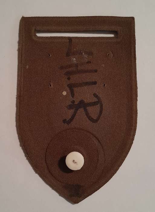 SADF Armour Corps Charlie Company Tupper Shoulder Flash.  Pin Intact.
