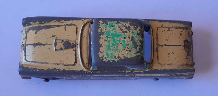 Vintage 1950's Die Cast "TootsieToy, U.S.A." Thunderbird. 107mm.