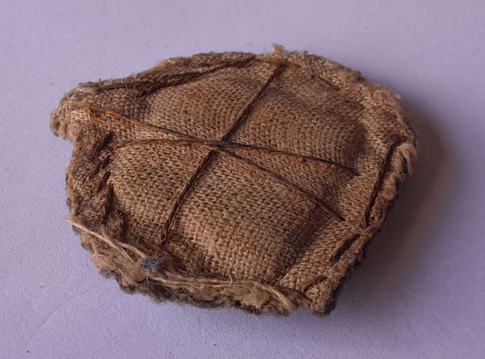 WW2 British Army Sergeant Major Cap Badge.