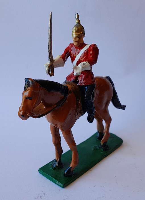 Zulu War Dragoon Cavalryman Lead Figurine.  8cm.