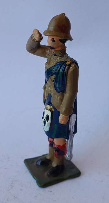 Boer War Black Watch Lead Figurine.  6cm