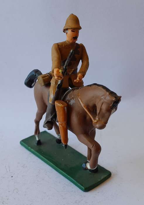 Boer War British Cavalryman Lead Figurine.  8cm