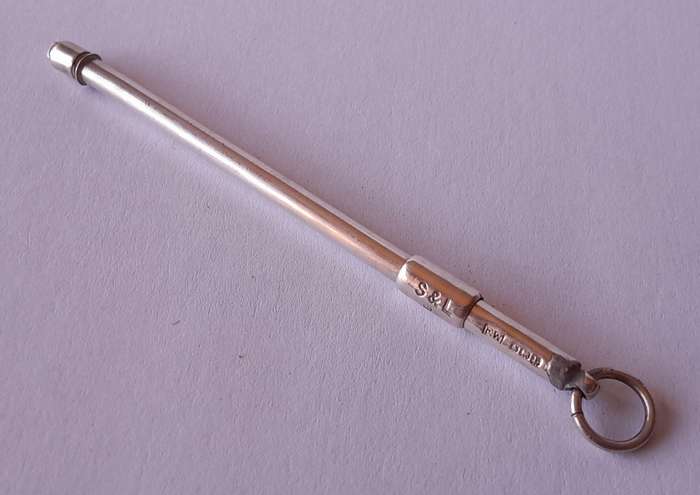 1920's Solid Silver Swizzle Stick By Francis Webb. Birmingham, 1928.