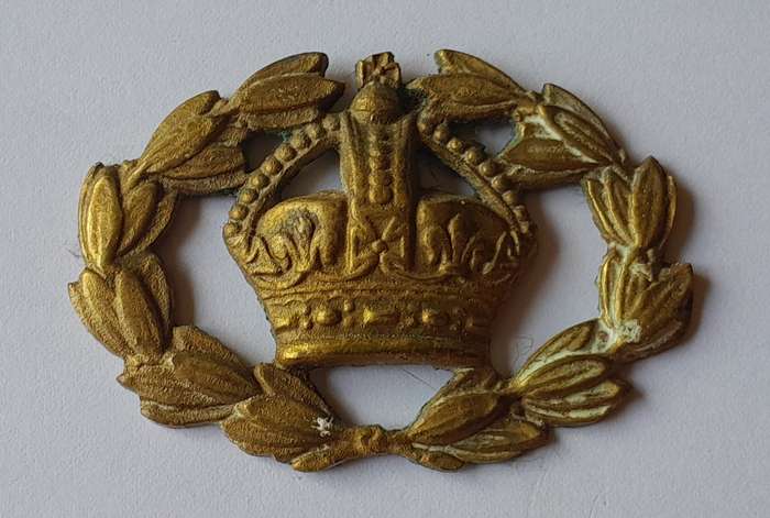 WW2 British Army Warrant Officer Large Rank Badge.  No Lugs.
