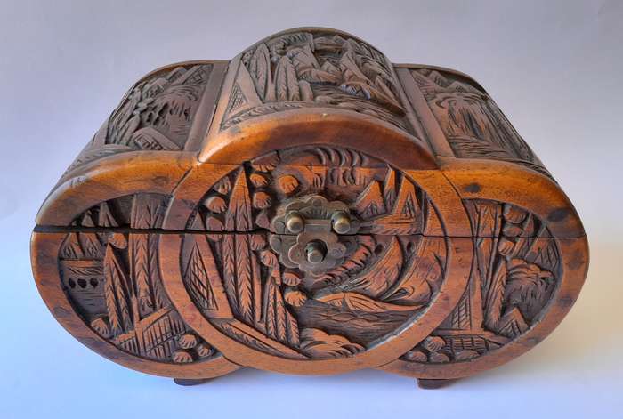 Antique Chinese Hand-Carved Camphor Wood Box Chest. 25.5cm.