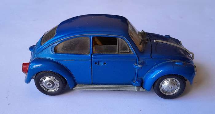 1970's Polistil S15 VW Beetle.  Scale 1/25.  15cm.