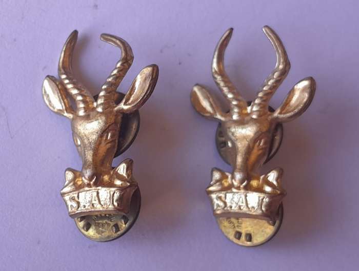 SA Infantry "Bokkop" Badge Set.  Brass Cap & Collars.