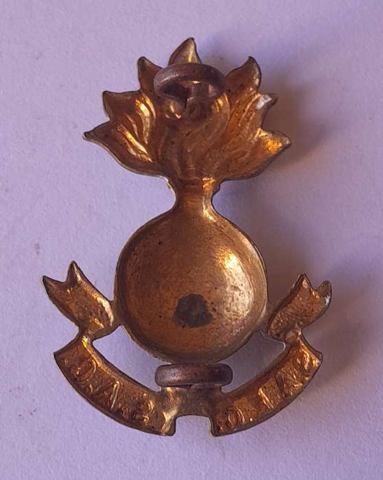 Early SA Army Engineers Corps Badge.  Lugs Intact.