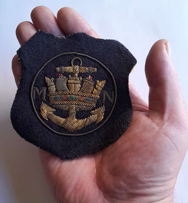 WW2 Merchant Navy Bullion Badge.
