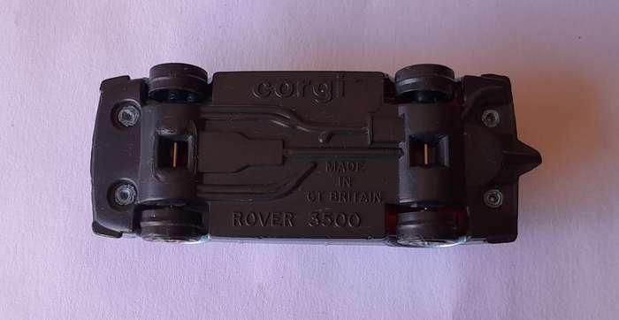 1970's Corgi Die Cast Rover 3500.  Opening Boot.  Red Interior. Excellent Condition.