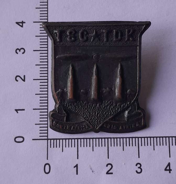 WW2 SA Army 1940 - 1942 Technical Services Corps Badge.  1 Lug Intact.