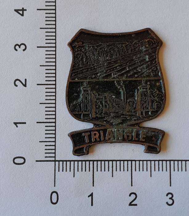 Rare Vintage Rhodesian "Triangle" Metal Badge.