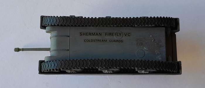 Vintage WW2 Sherman Firefly.  Hand-Painted (Plastic).  10.5cm.  Swiveling Turret.