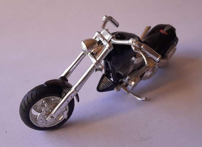 Vintage Maisto Die-Cast Custom Chopper.  13cm