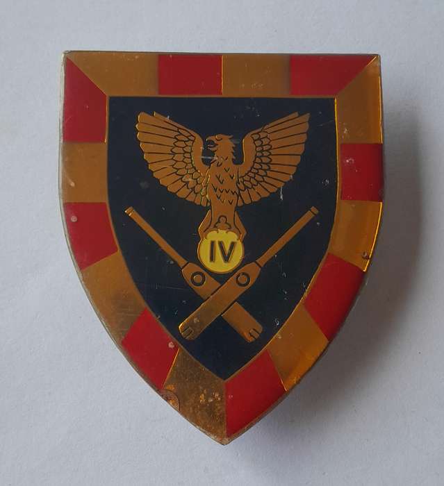 SADF 4 Artillery Regiment Shoulder Flash.  All Pins Intact.
