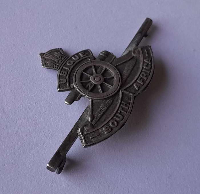 WW2 Solid Silver SA Artillery Sweetheart Badge.  Clasp Present (No Pin).