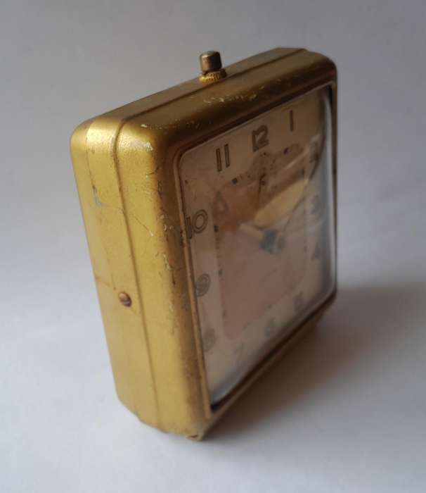Westclox 1948-1956 Bellboy Alarm Clock. 1946 Canadian Patent.