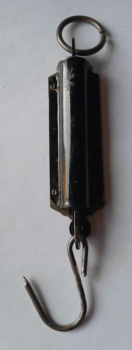 Vintage Brass Pocket Balance Scale.