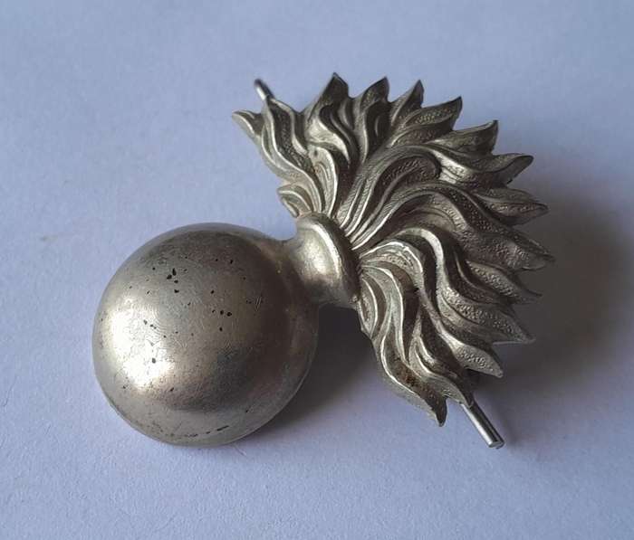 WW1 Grenadiers Guard Helmet Badge.  Lugs Intact.