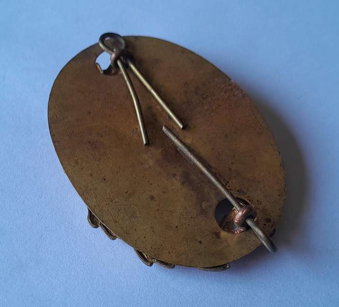 WW2 British Army Warrant Officer Rank Badge (with Back Plate).