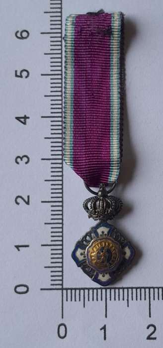 Belgium "Royal Order of the Lion" Knight's Cross Miniature Medal.