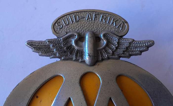 Original AA "Suid-Afrika" Car Badge.  No. L64157.