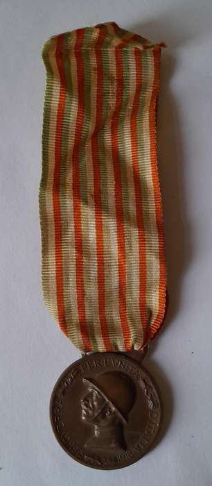 1915-1918 Italo-Austrian War Medal.