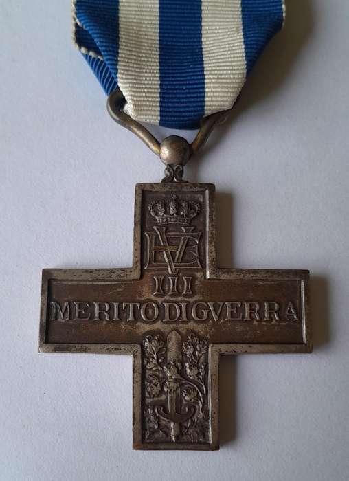 WW1 Italian War Merit Cross (Croce al Merito di Guerra).
