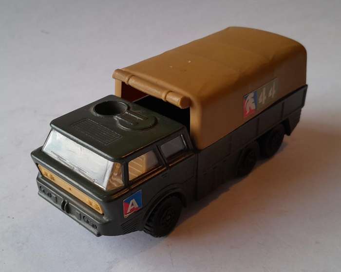 1970's Matchbox Lesney Artillery Truck.  Removeable Canopy.  12.5cm.