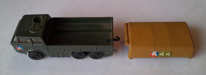 1970's Matchbox Lesney Artillery Truck.  Removeable Canopy.  12.5cm.