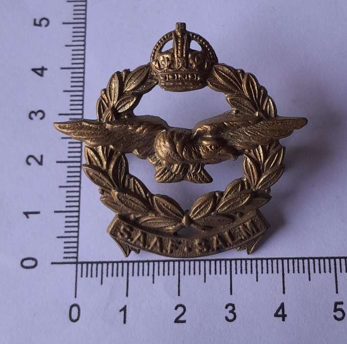 WW2 SA Air Force Cap Badge (Light Bronze).  Lugs Intact.