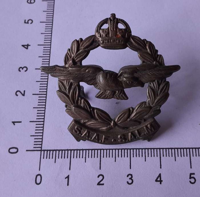 WW2 SA Air Force Cap Badge (Dark Bronze).  Lugs Intact.