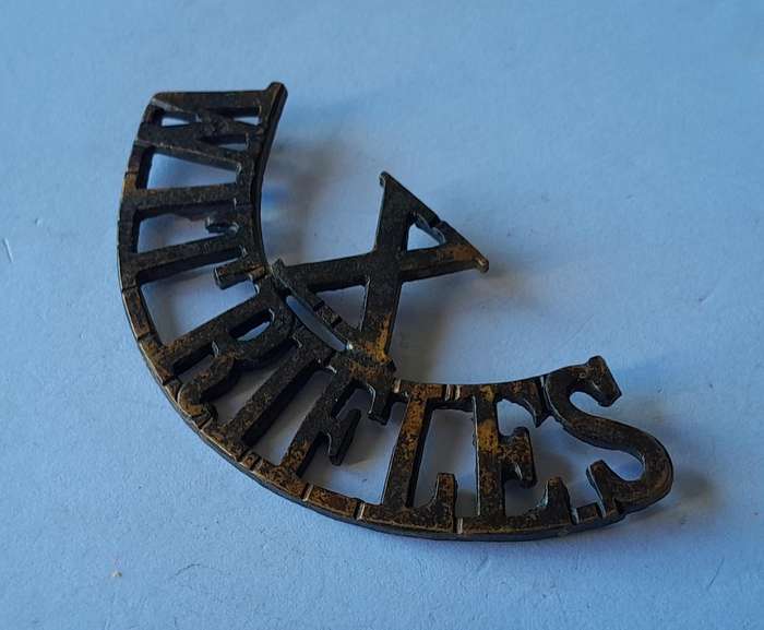 Early Witwatersrand Rifles Shoulder Title.  No Lugs.