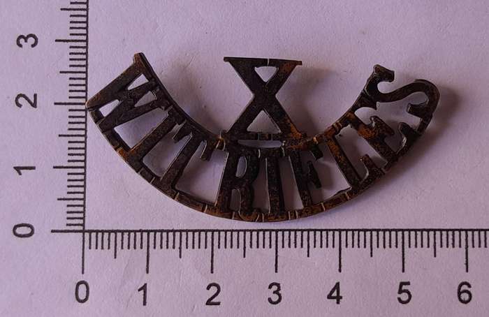 Early Witwatersrand Rifles Shoulder Title.  No Lugs.