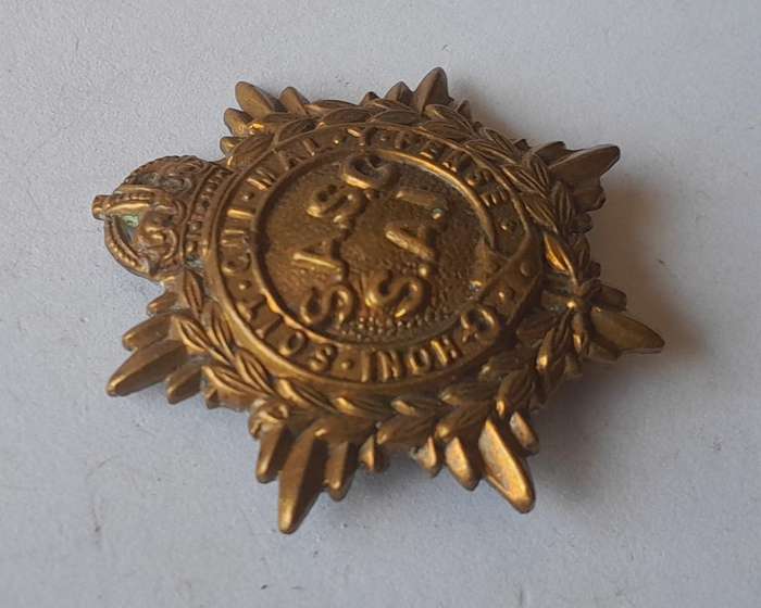 SA Army S.A.S.C / S.A.I Collar Badge.  No Lugs.