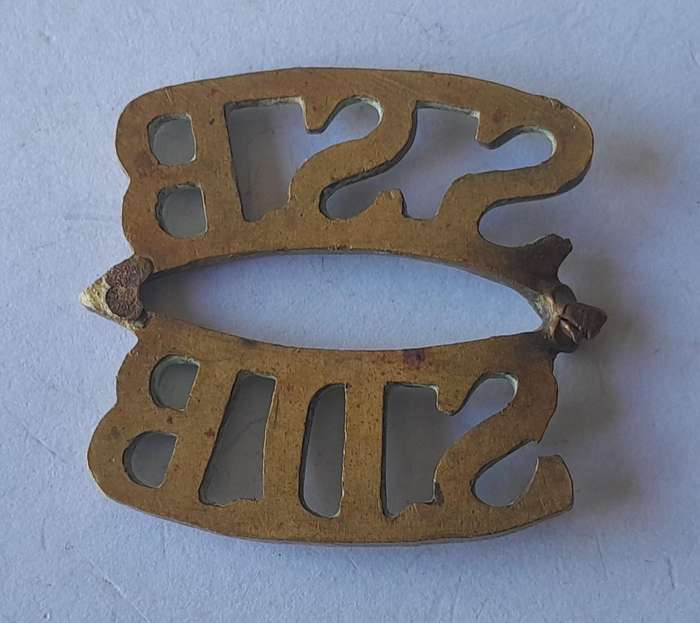 SA Army Special Service Battalion Brass Shoulder Title.  No Lugs.