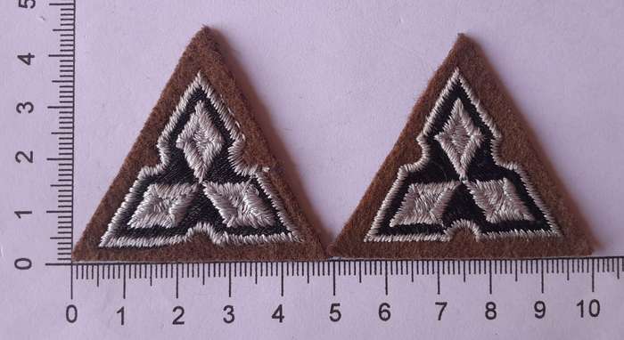 Pair SA Army SWATF Major Rank Badges.