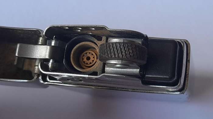 Rare Vintage Zippo Blu2 Polished Chrome Lighter.