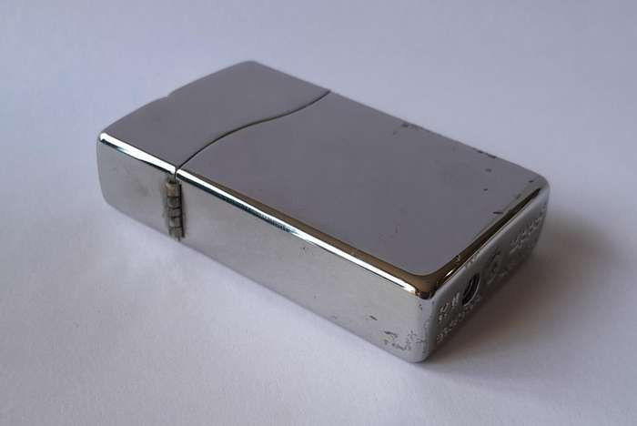 Rare Vintage Zippo Blu2 Polished Chrome Lighter.