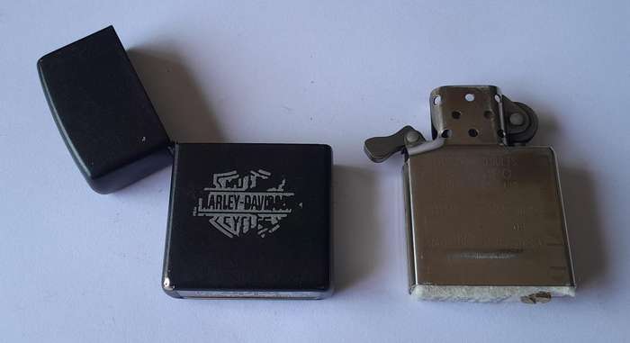 Vintage Zippo Harley Davidson Matt Black Lighter.