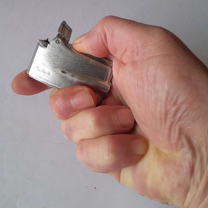 1950's Ronson Varaflame Butane Gas Lighter.  Made In France.