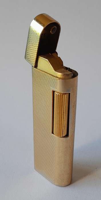 Vintage "Penguin" Goldtone Butane Gas Lighter.